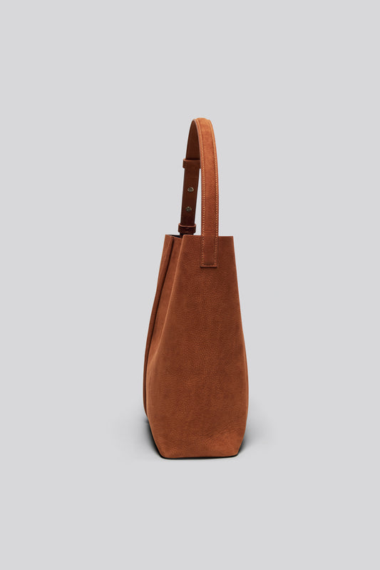 LARGE TOTE PLISSÉ TOFFEE NUBUCK