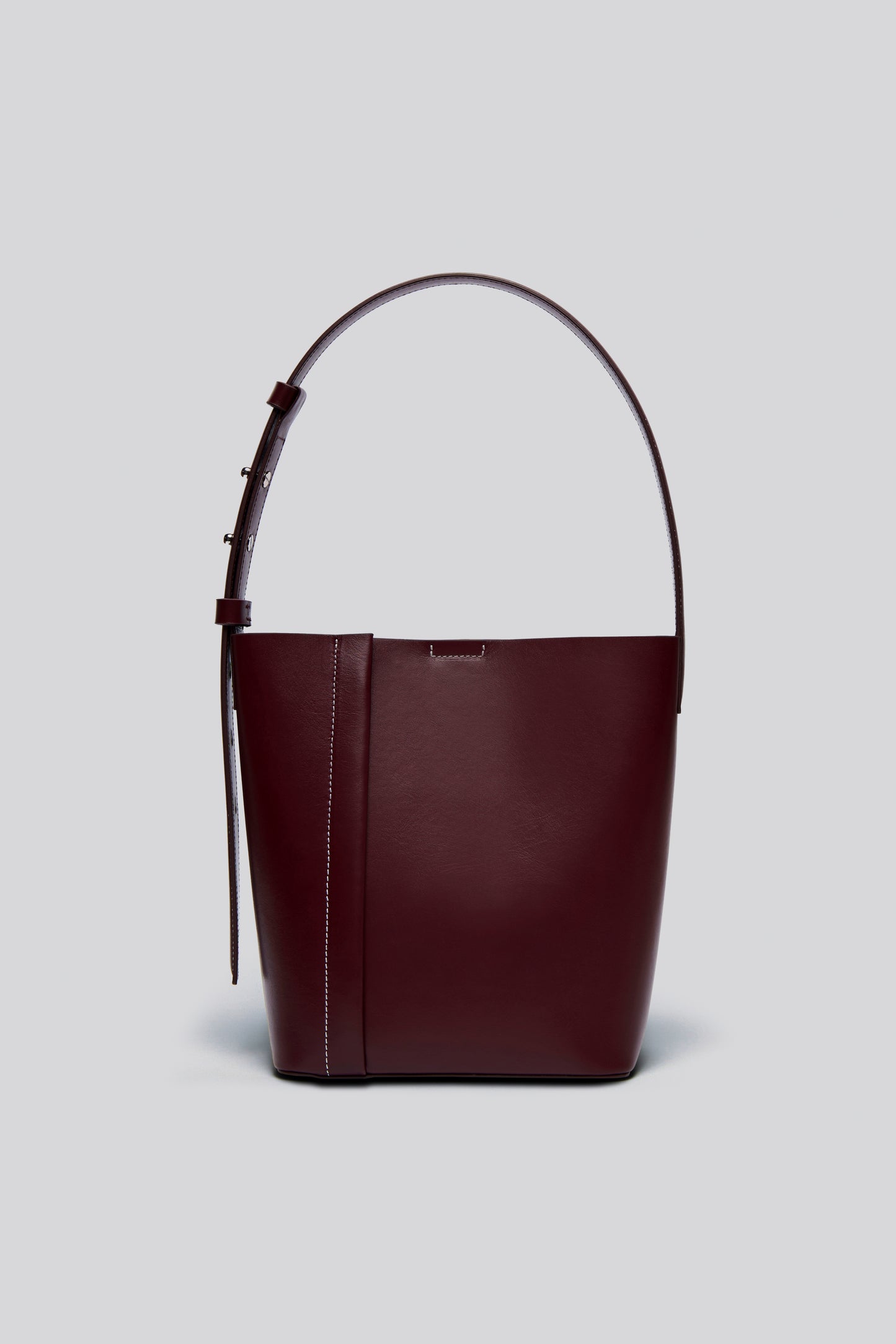 MEDIUM TOTE PLISSÉ BURGUNDY